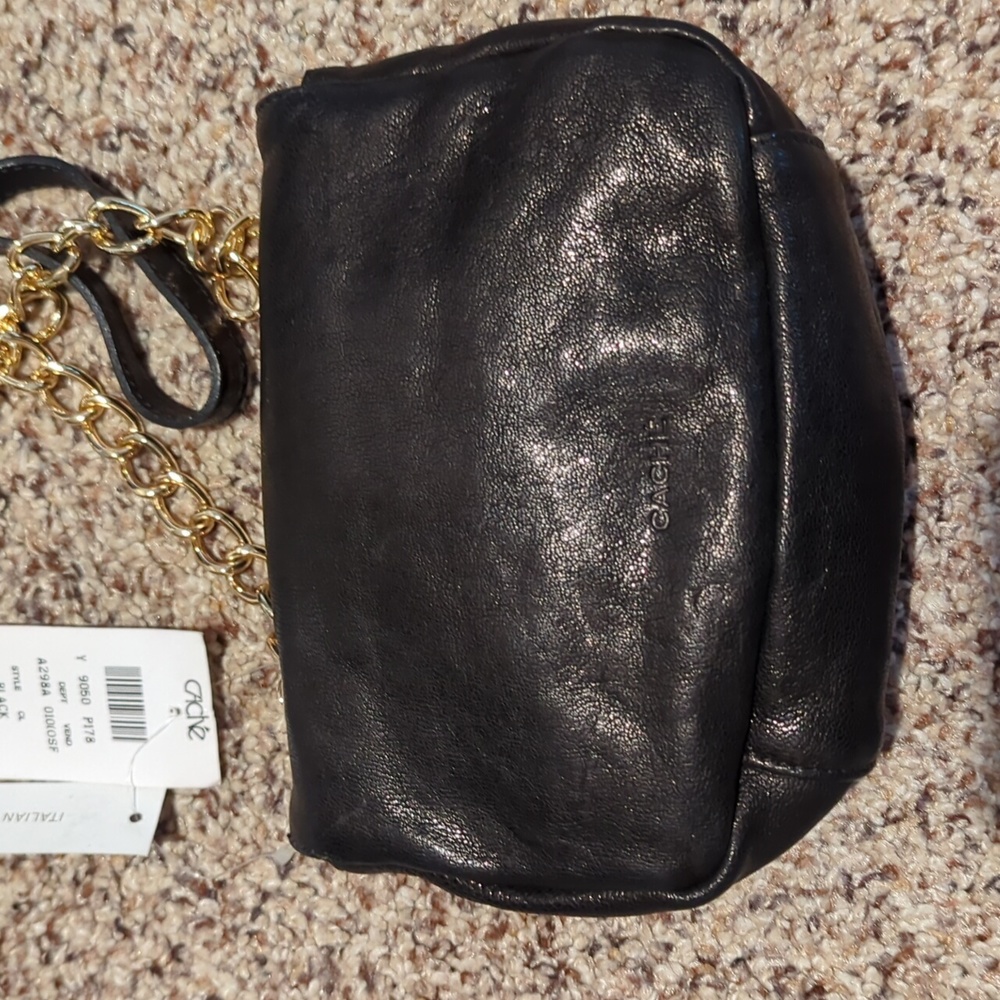 Cache Small Crossbody - Picture 4 of 7